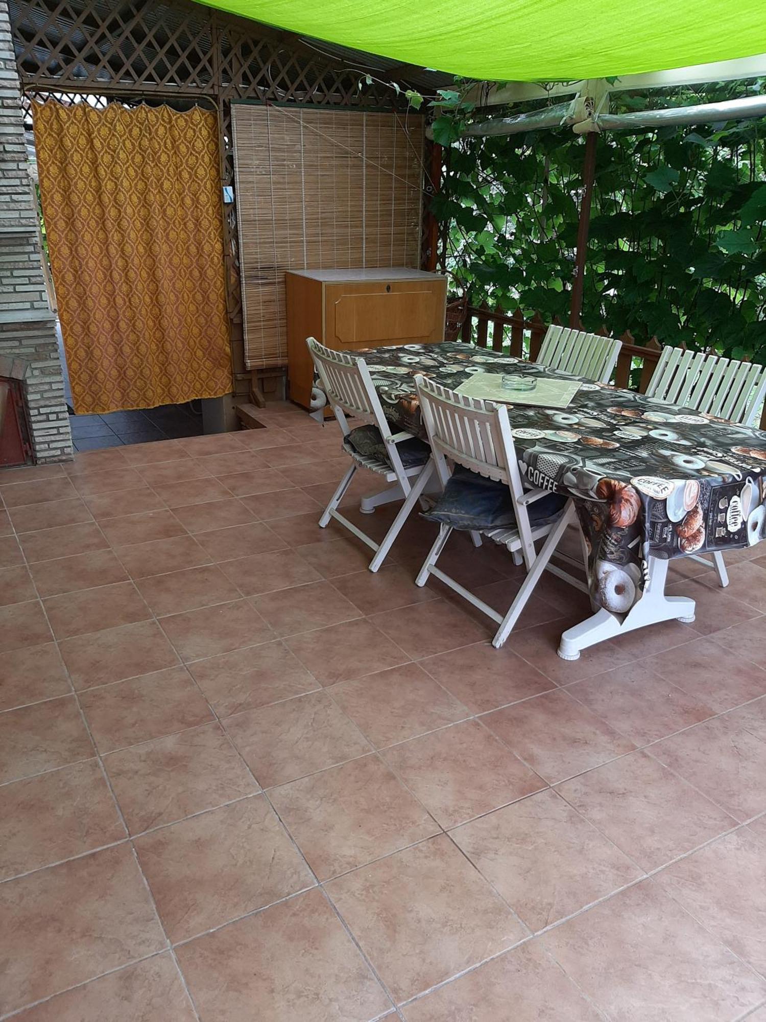 Hotel Agancs Vendégház à Balatonszárszó Extérieur photo